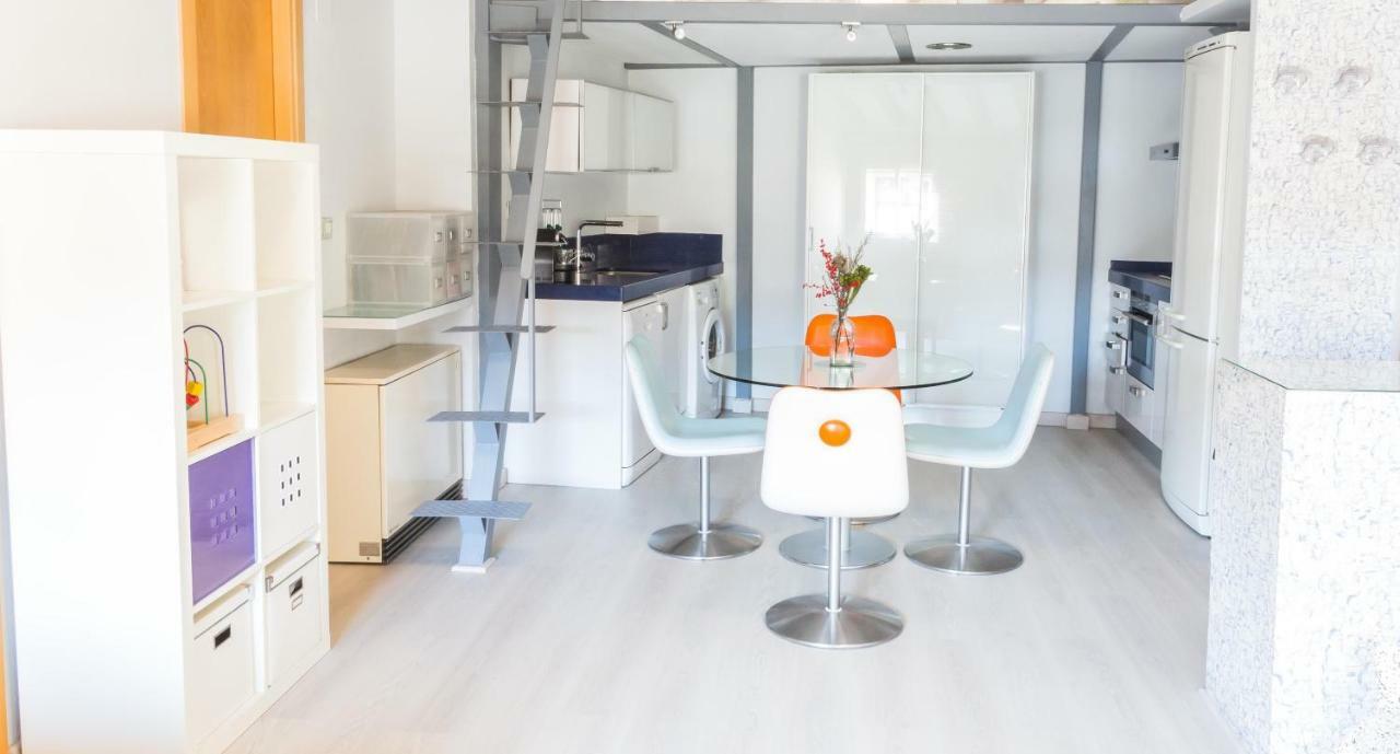 Fantastica Buhardilla Pz. Pilar Apartment Zaragoza Bagian luar foto