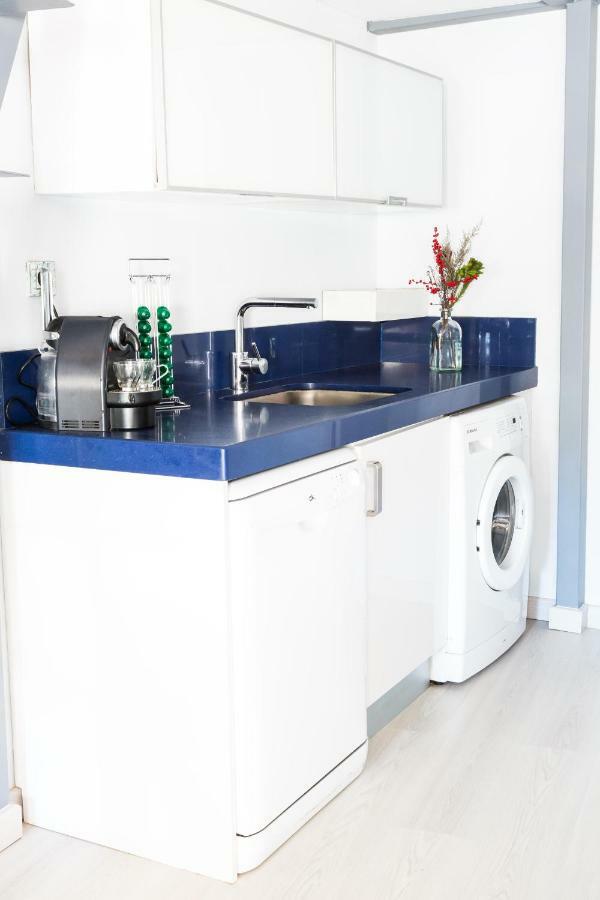 Fantastica Buhardilla Pz. Pilar Apartment Zaragoza Bagian luar foto