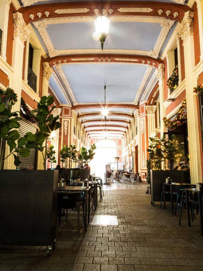 Fantastica Buhardilla Pz. Pilar Apartment Zaragoza Bagian luar foto