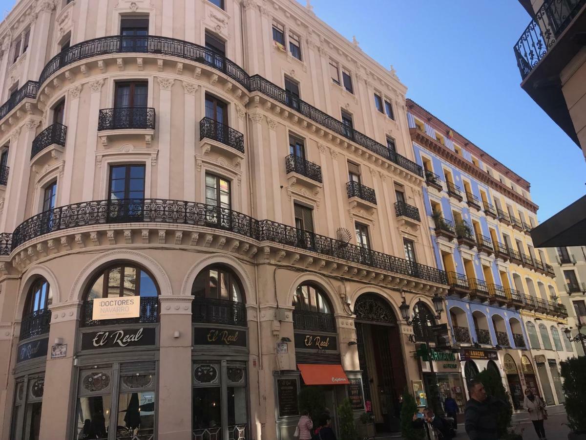 Fantastica Buhardilla Pz. Pilar Apartment Zaragoza Bagian luar foto